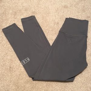 Fleo El Toro 25” Leggings (Bounce Fabric) - Castlerock